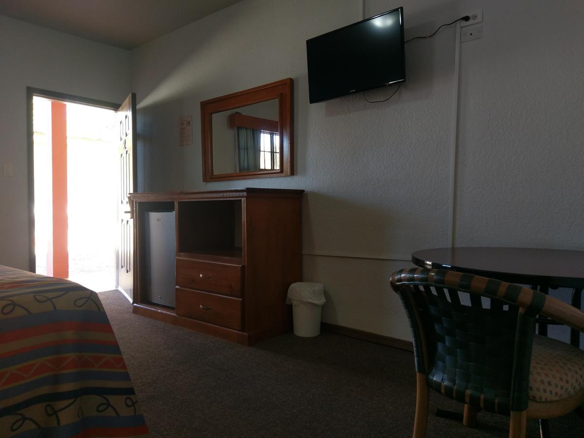 Hotel Del Camino Ciudad Cuauhtemoc  Luaran gambar