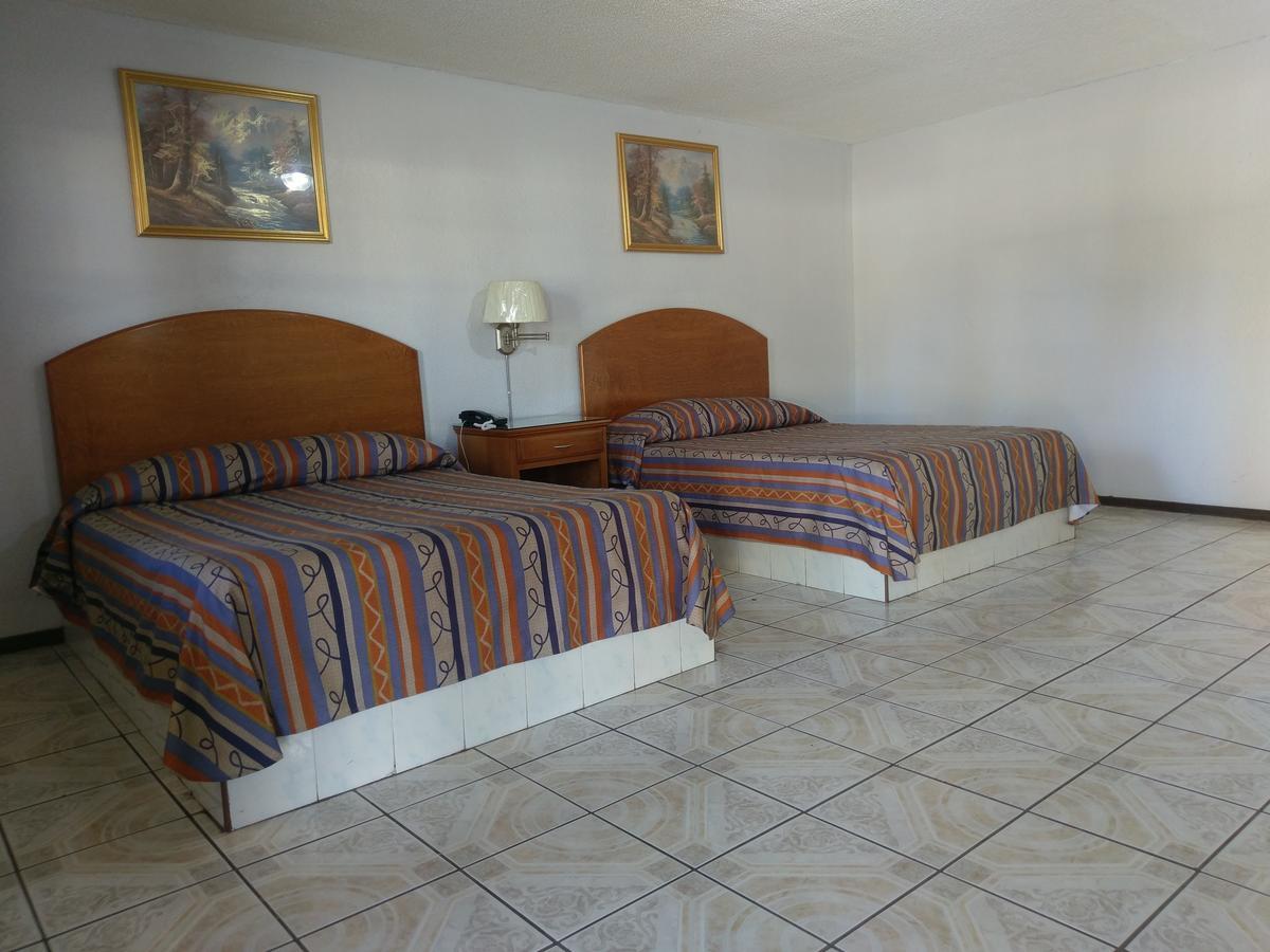 Hotel Del Camino Ciudad Cuauhtemoc  Luaran gambar